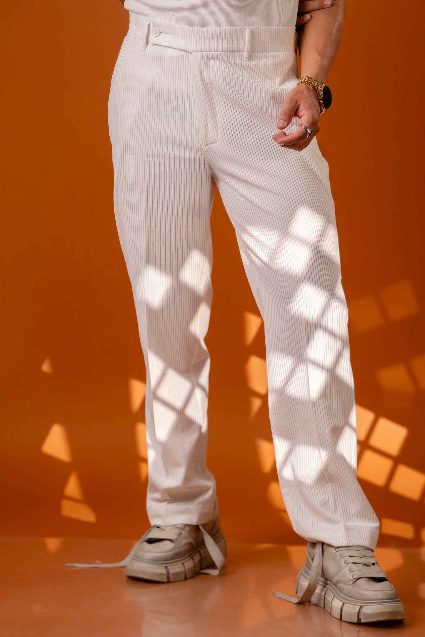 Tapered Fit Corduroy Pants in White